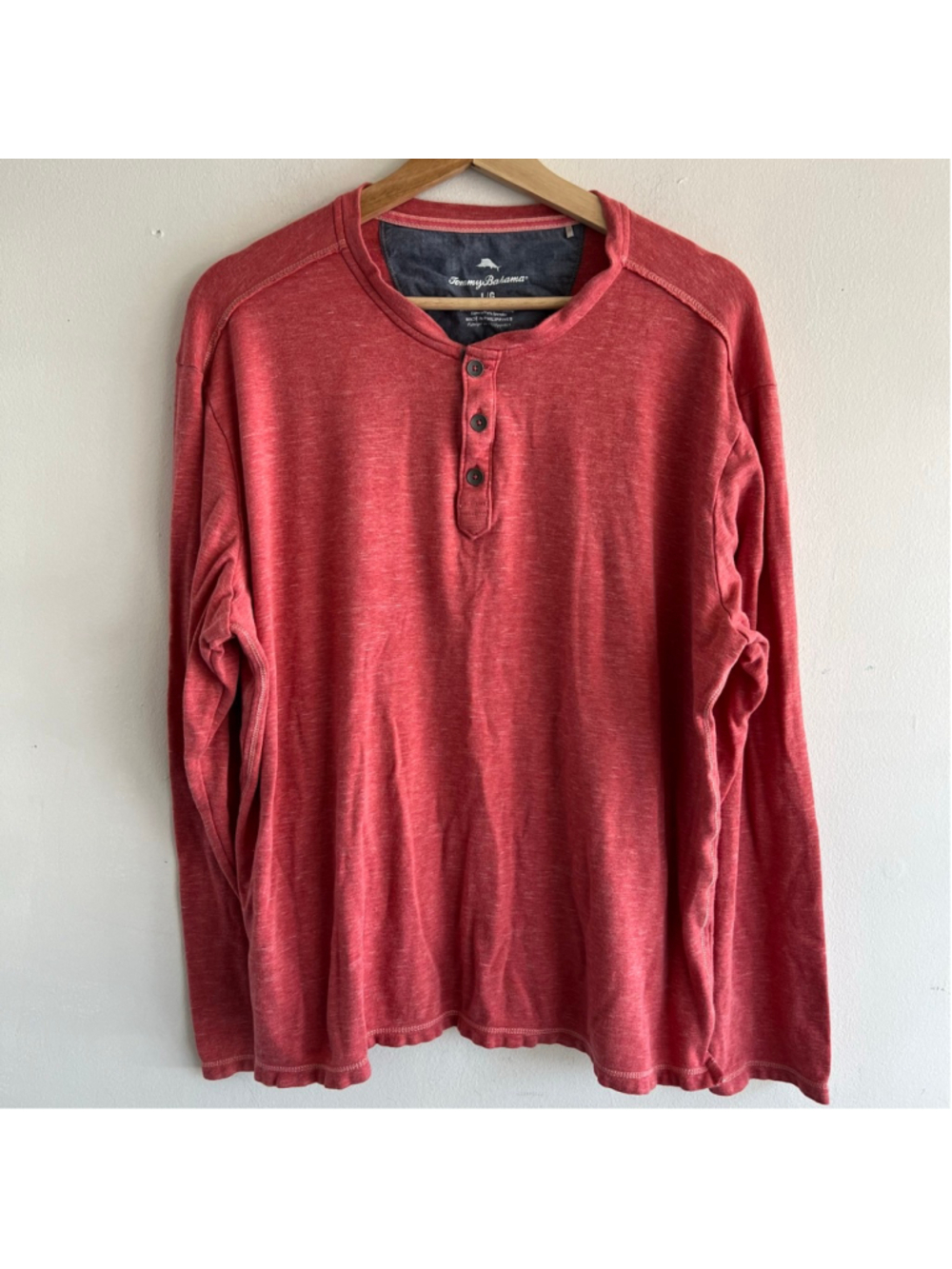 Tommy Bahama Red Long Sleeve Henley Tee L